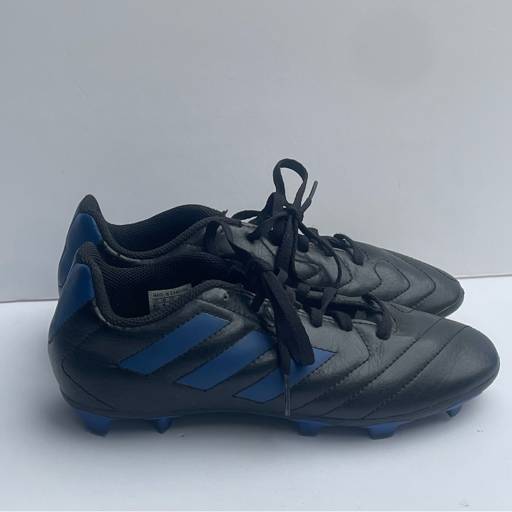 Adidas Black and Blue Athletic Soccer Shoes Youth Sz 4.5